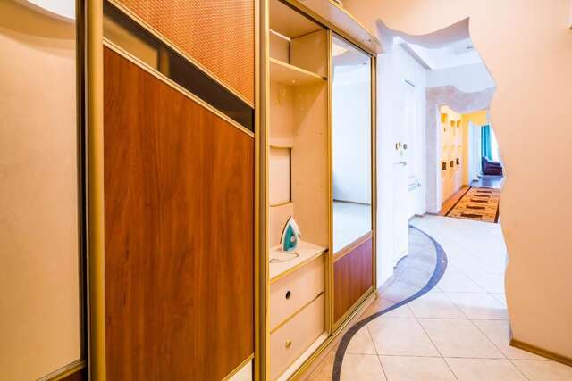 Апартаменты Arkadija-Rynok Square 30 Львов-31